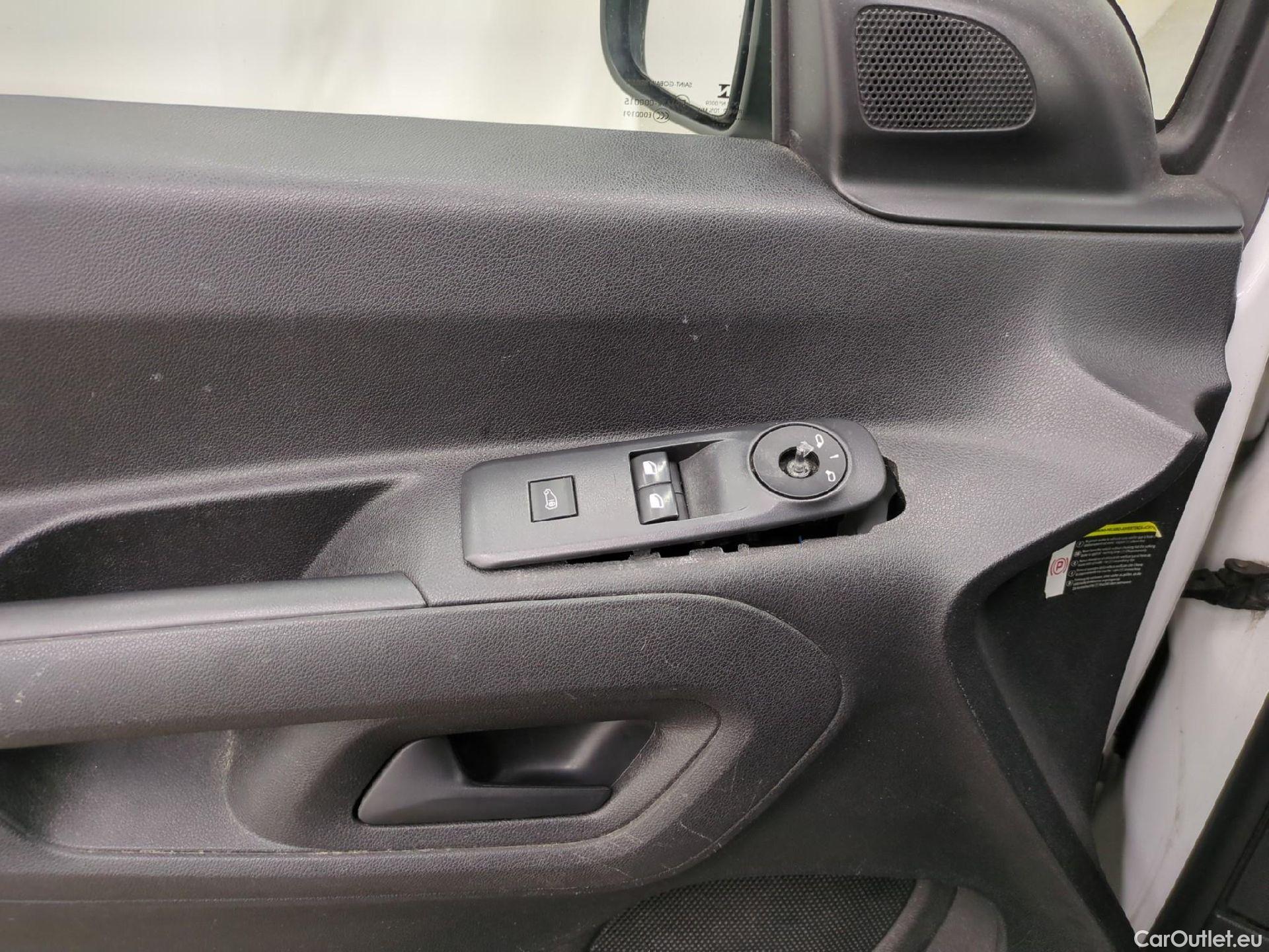  Citroen  Berlingo  Fourgon Club M 650 1.5 BlueHDi 75CV BVM5 E6dT #9