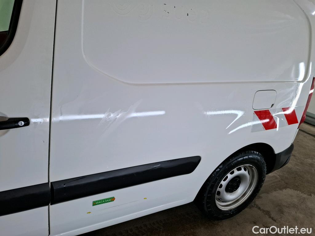  Citroen  Berlingo  Fourgon Club L1 (Court) 1.6 BlueHDi 100CV BVM5 E6 #3