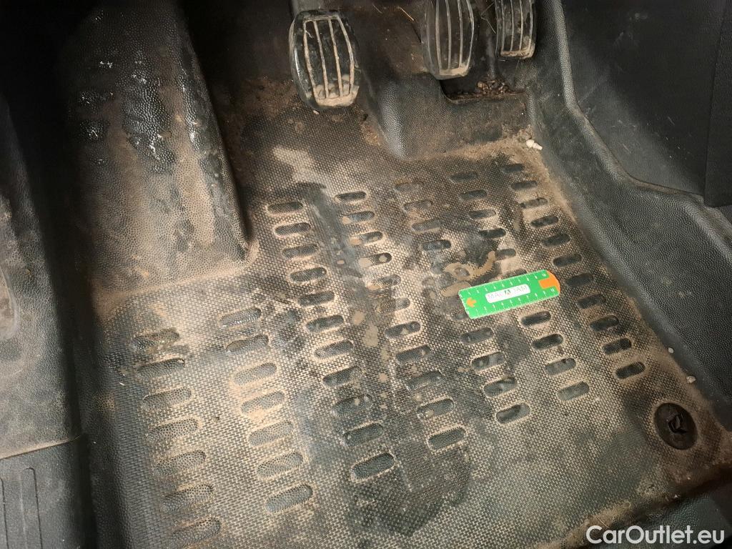  Citroen  Berlingo  Fourgon Club M 650 1.5 BlueHDi 75CV BVM5 E6dT #27