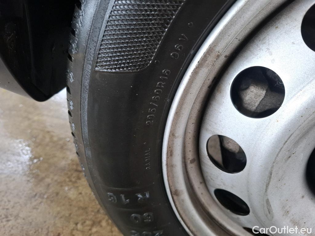  Citroen  Berlingo  Fourgon Club M 1000 1.5 BlueHDi 130CV BVA8 E6dT #44