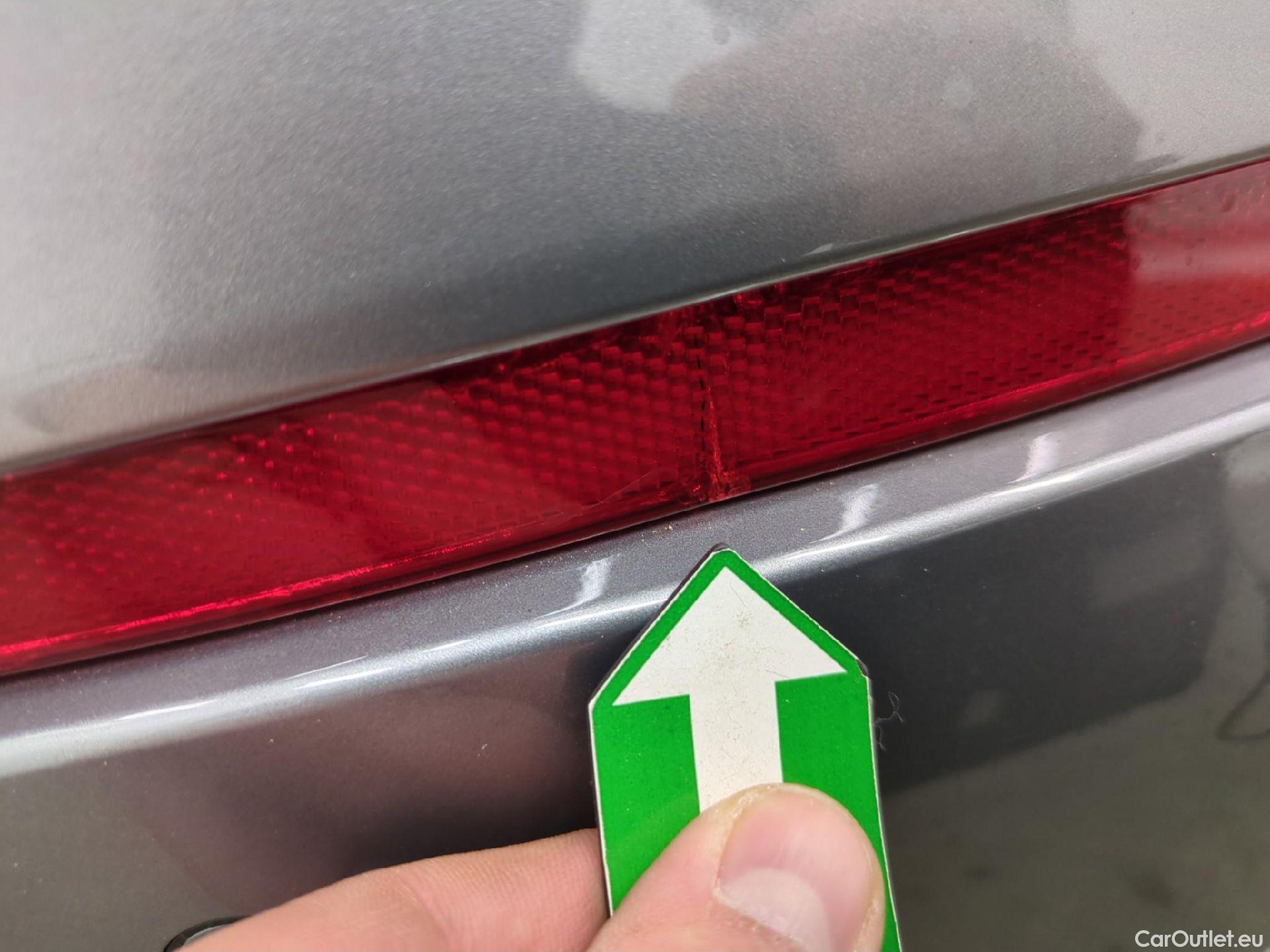  Bmw  Serie 1 1 Berline 116 d Business Design 1.5 115CV BVM6 E6d #14