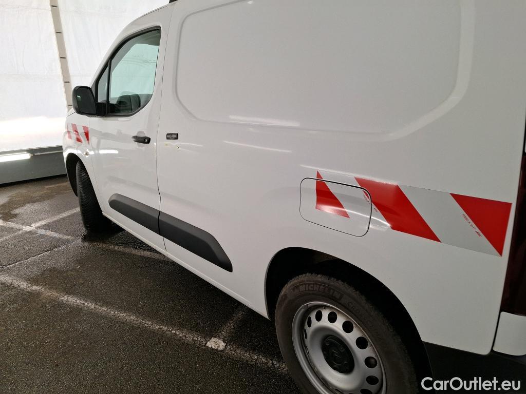  Citroen  Berlingo  Fourgon Worker M 1000 1.2 PureTech 130CV BVA8 E6d #1