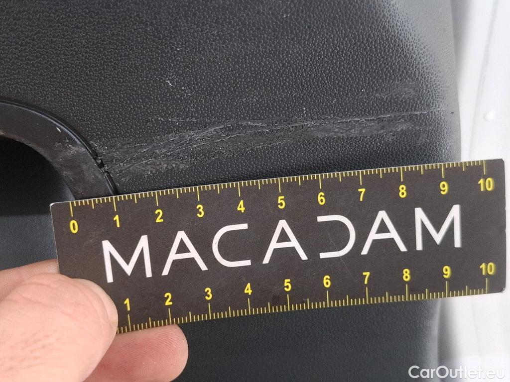  Citroen  C3  Société Feel 1.2 PureTech 80CV BVM5 E6dT #3