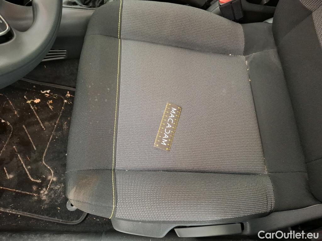  Citroen  C3  Société Feel 1.2 PureTech 80CV BVM5 E6dT #24