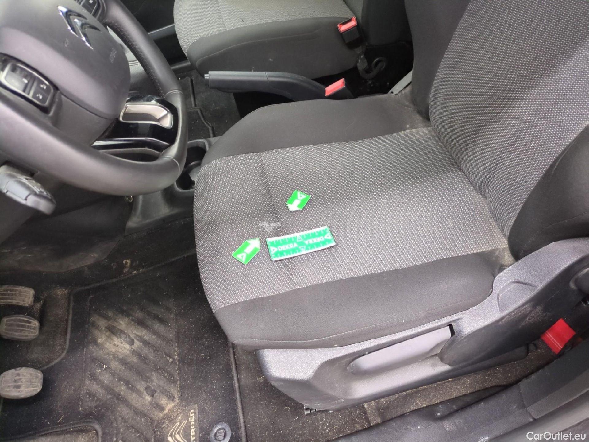  Citroen  Berlingo CITROEN  Van / 2018 / 4P / Fourgonnette M 650kg PT 110 S&S BVM Driver Connect #1