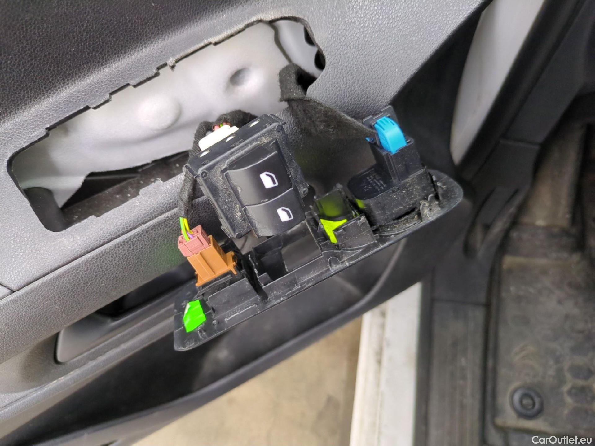  Citroen  Berlingo  Fourgon Club M 650 1.5 BlueHDi 75CV BVM5 E6dT #12