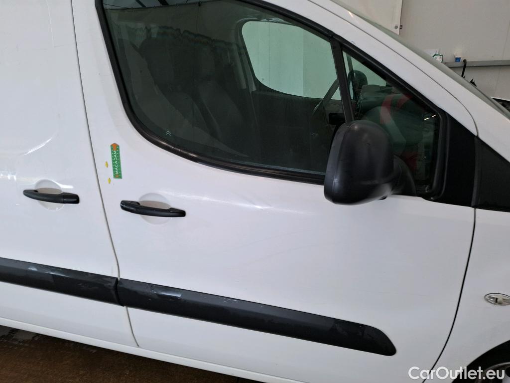  Citroen  Berlingo  Fourgon Club L1 (Court) 1.6 BlueHDi 100CV BVM5 E6 #24