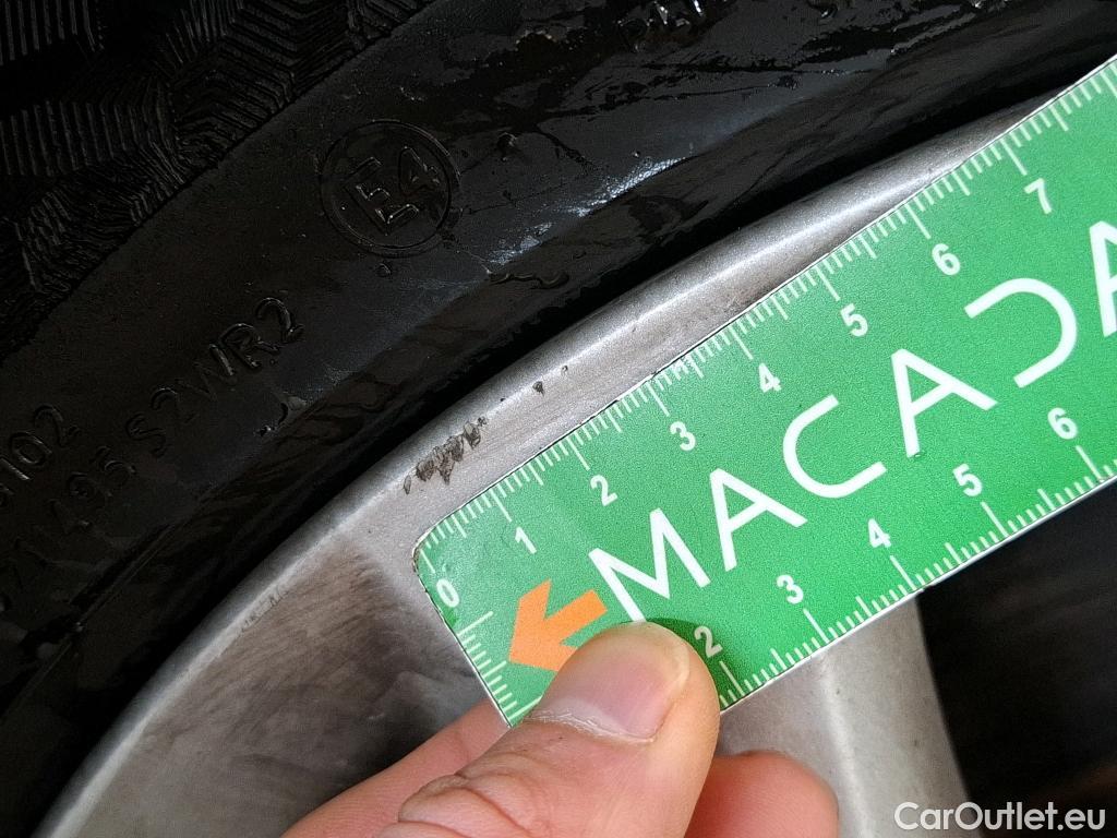  Bmw  Serie 2 Série 2 Gran Tourer 218d Lounge 2.0 150CV BVA8 E6d #17