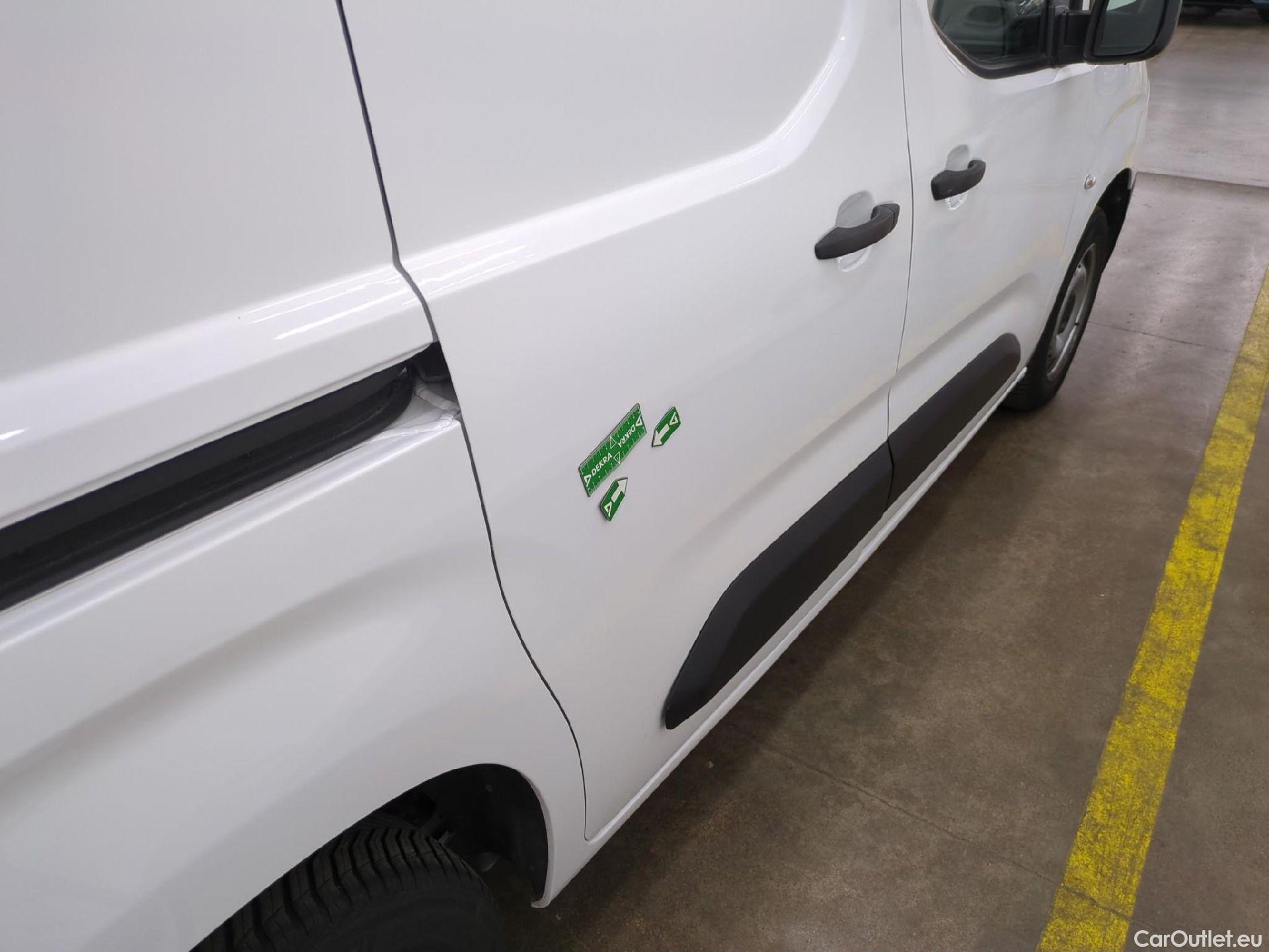  Citroen  Berlingo  Fourgon Club M 650 1.5 BlueHDi 75CV BVM5 E6dT #25