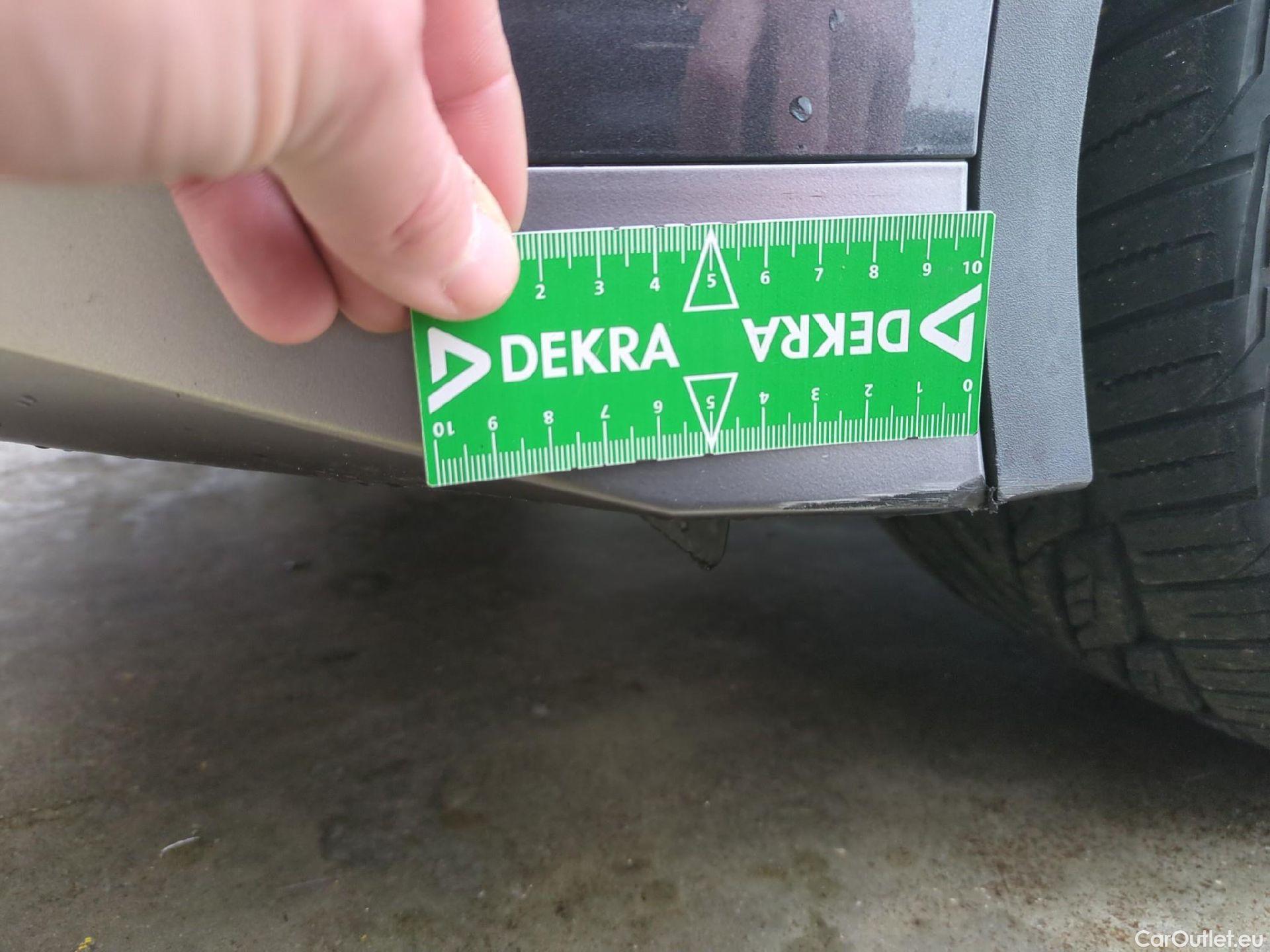  Hyundai   Ioniq Ioniq 6 Creative Electrique 77kWh BVA #3