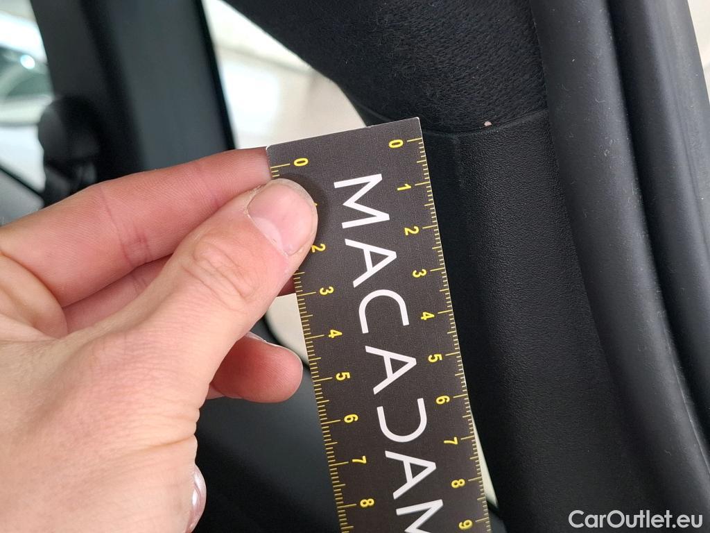  Fiat  500 FIAT   2015  3P  Berline Hybrid 10 BSG 70 ch Dolcevita #32