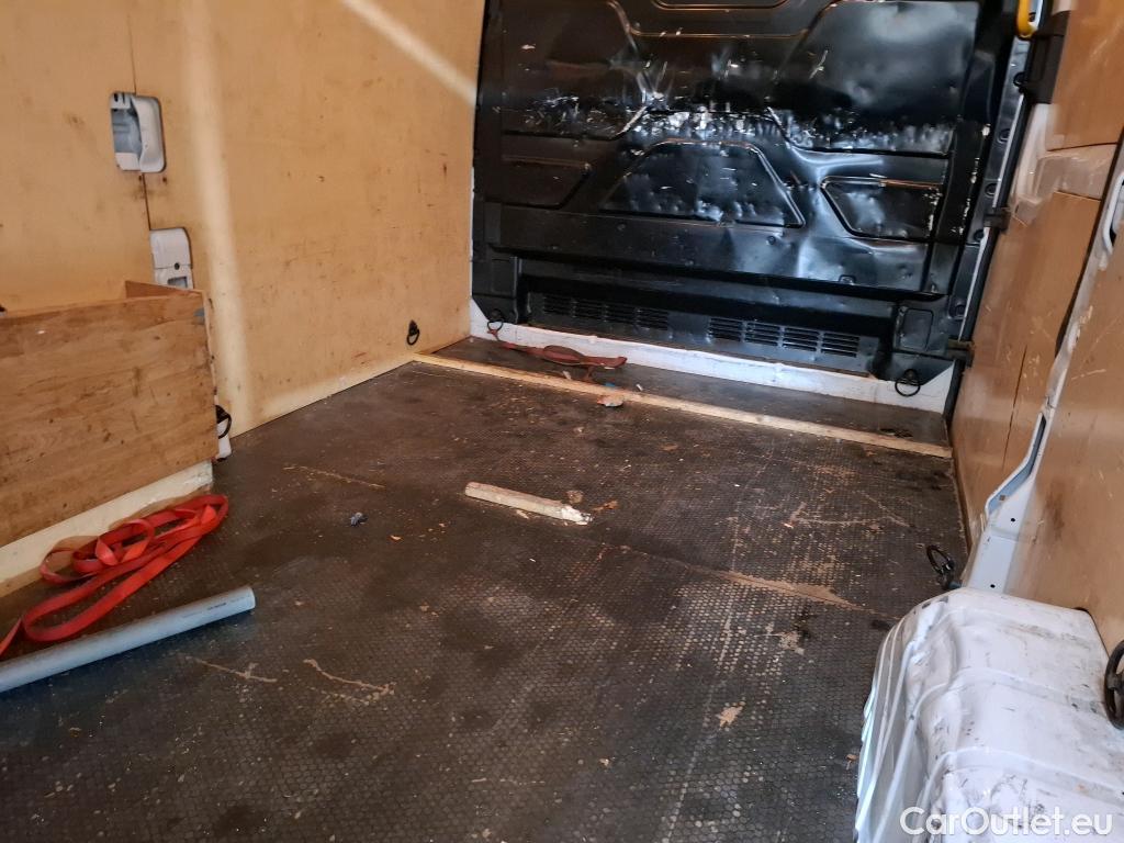  Ford  Transit  Fourgon 310 L2 2.0 TDCi 105CV BVM6 E6 #59