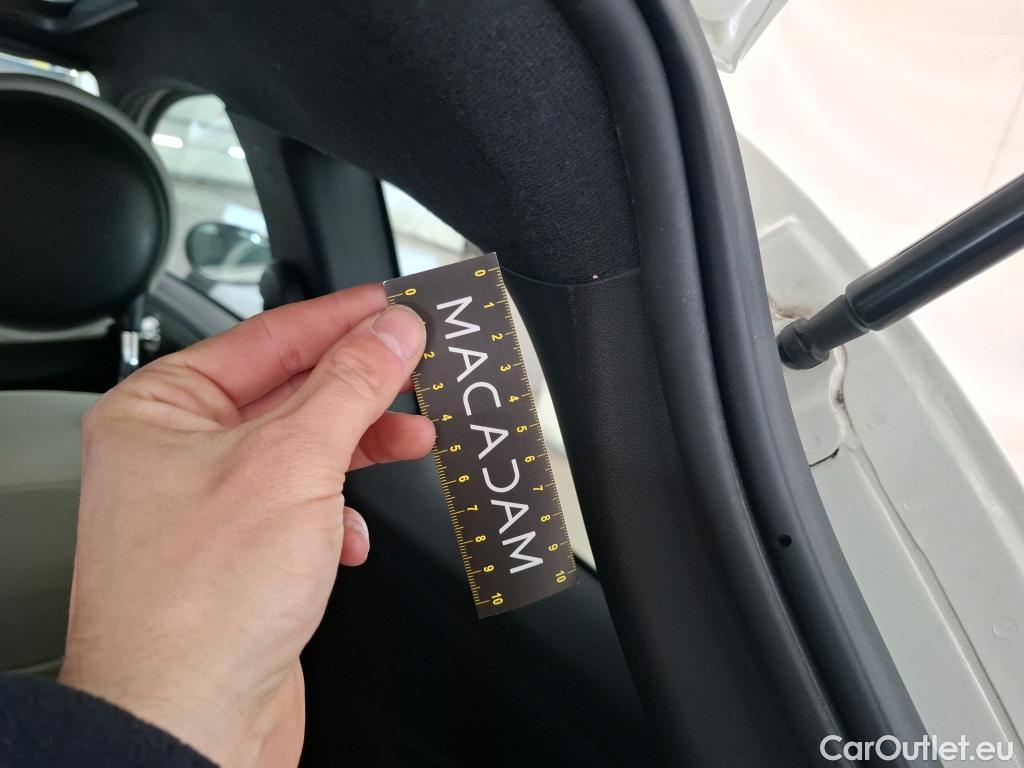  Fiat  500 FIAT   2015  3P  Berline Hybrid 10 BSG 70 ch Dolcevita #31