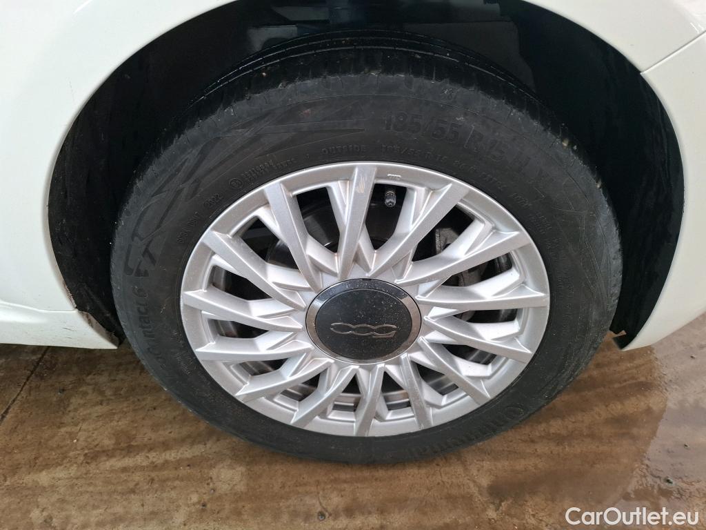  Fiat  500 FIAT   2015  3P  Berline Hybrid 10 BSG 70 ch Dolcevita #11