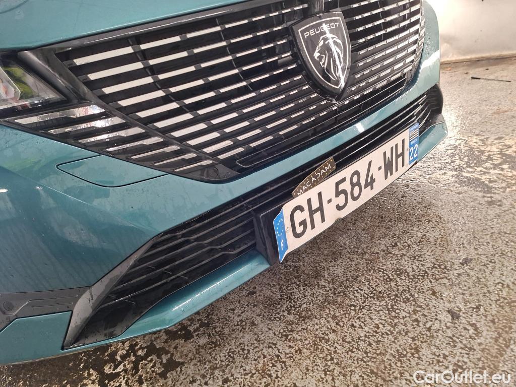  Peugeot  308 PEUGEOT  SW / 2021 / 5P / Break PureTech 130 S&S EAT 8 ALLURE #22