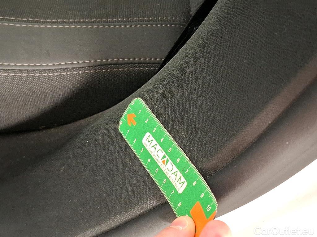  Peugeot  308  Allure Business 1.2 PureTech 130CV BVM6 E6d #16