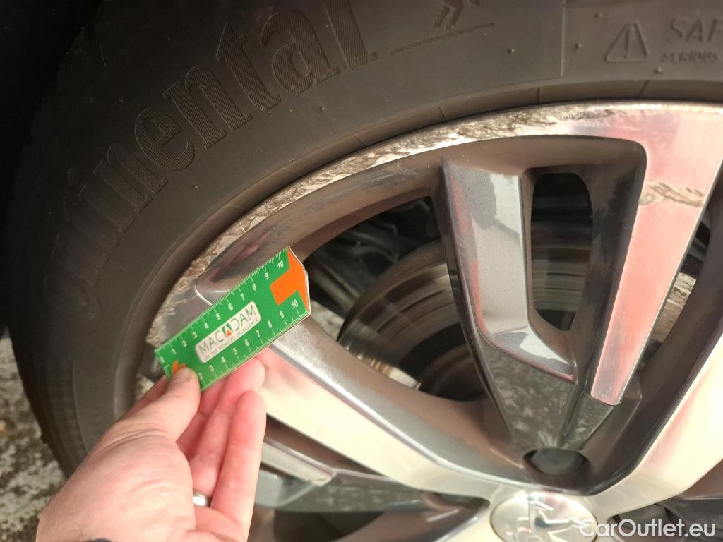  Peugeot  3008  Allure Pack 1.5 HDi 130CV BVA8 E6d #16