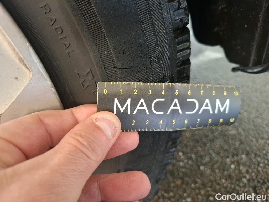  Volkswagen  Transporter VOLKSWAGEN  / 2019 / 4P / Fourgon tôlé 2.0 TDi 110 L1H1 Business #14