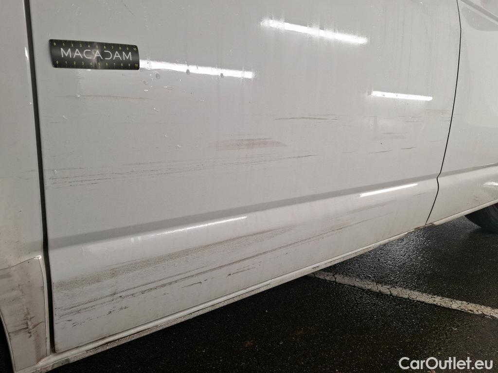  Volkswagen  Transporter VOLKSWAGEN  / 2019 / 4P / Fourgon tôlé 2.0 TDi 110 L1H1 Business #31