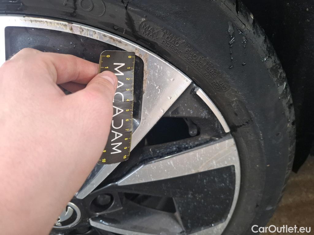  Skoda  Karoq  Style 2.0 TDI 115CV BVA7 E6d #37