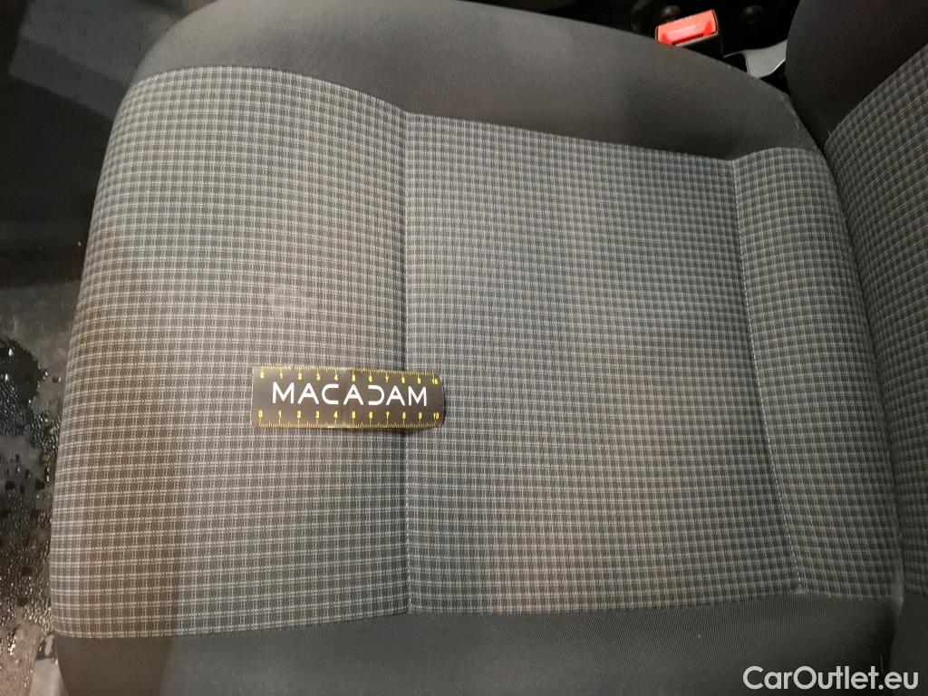  Volkswagen  Transporter VOLKSWAGEN  / 2019 / 4P / Fourgon tôlé 2.0 TDi 110 L1H1 Business #19