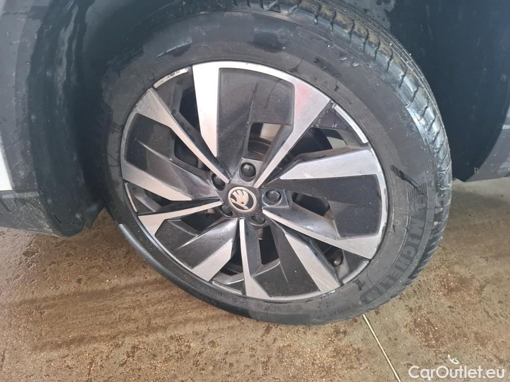  Skoda  Karoq  Style 2.0 TDI 115CV BVA7 E6d #29