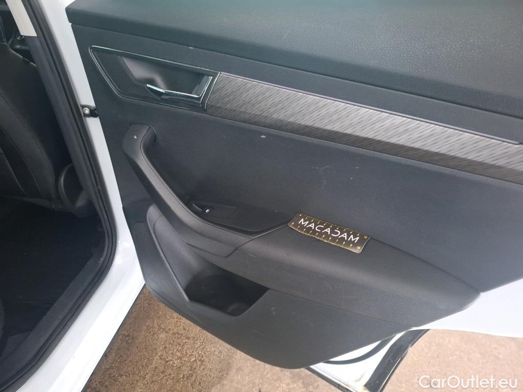  Skoda  Karoq  Style 2.0 TDI 115CV BVA7 E6d #50