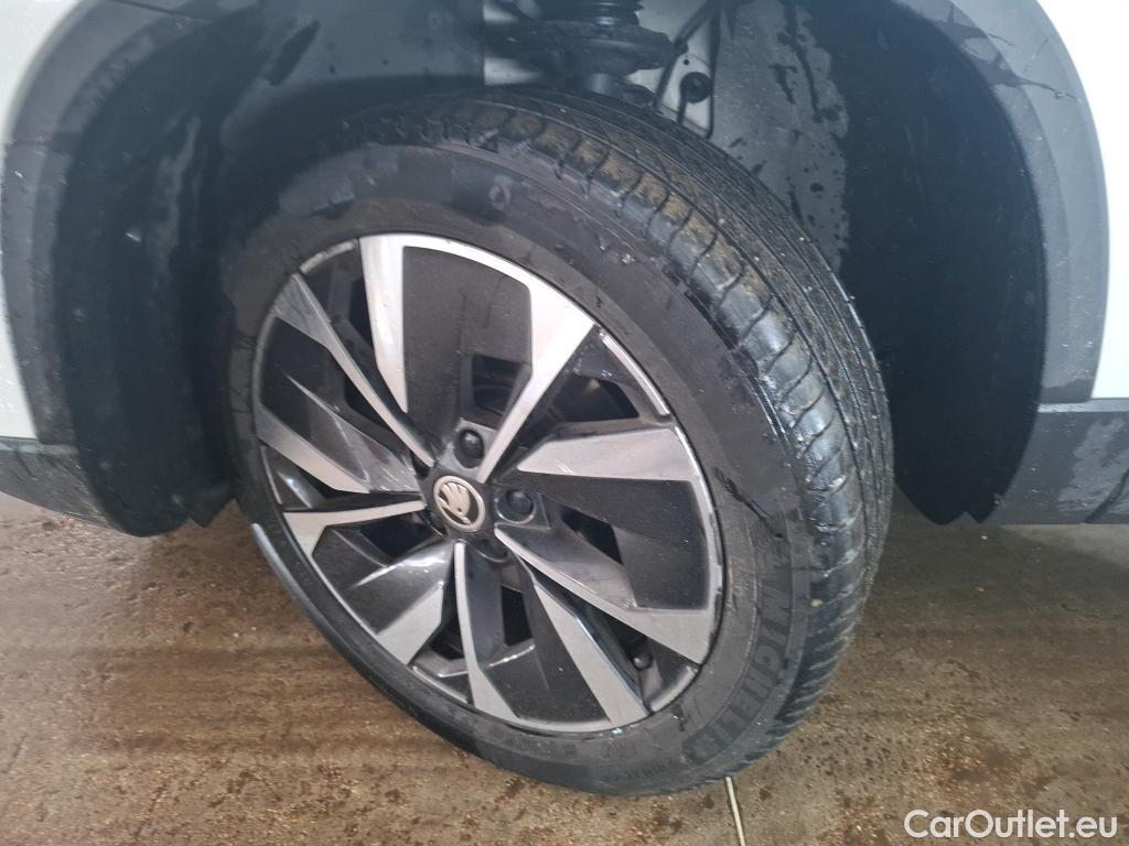  Skoda  Karoq  Style 2.0 TDI 115CV BVA7 E6d #28