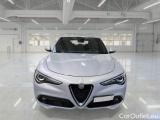  Alfa Romeo   STELVIO ALFA ROMEO / 2017 / 5P / SUV 2.2 TD 190 CV SUPER BUSINESS AT8 Q4 #6