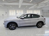  Alfa Romeo   STELVIO ALFA ROMEO / 2017 / 5P / SUV 2.2 TD 190 CV SUPER BUSINESS AT8 Q4 #8