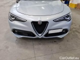  Alfa Romeo   STELVIO ALFA ROMEO / 2017 / 5P / SUV 2.2 TD 190 CV SUPER BUSINESS AT8 Q4 #38