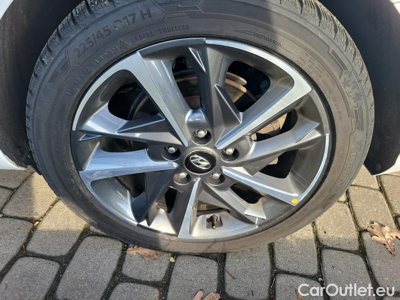  Hyundai  i30   cw (PD)(2017->)  kom.1.6CRDi 115 Style #6