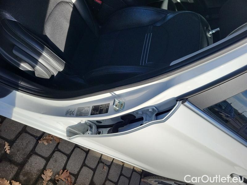  Hyundai  i30   cw (PD)(2017->)  kom.1.6CRDi 115 Style #15