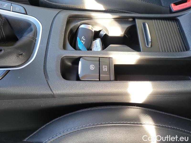  Hyundai  i30   cw (PD)(2017->)  kom.1.6CRDi 115 Style #19