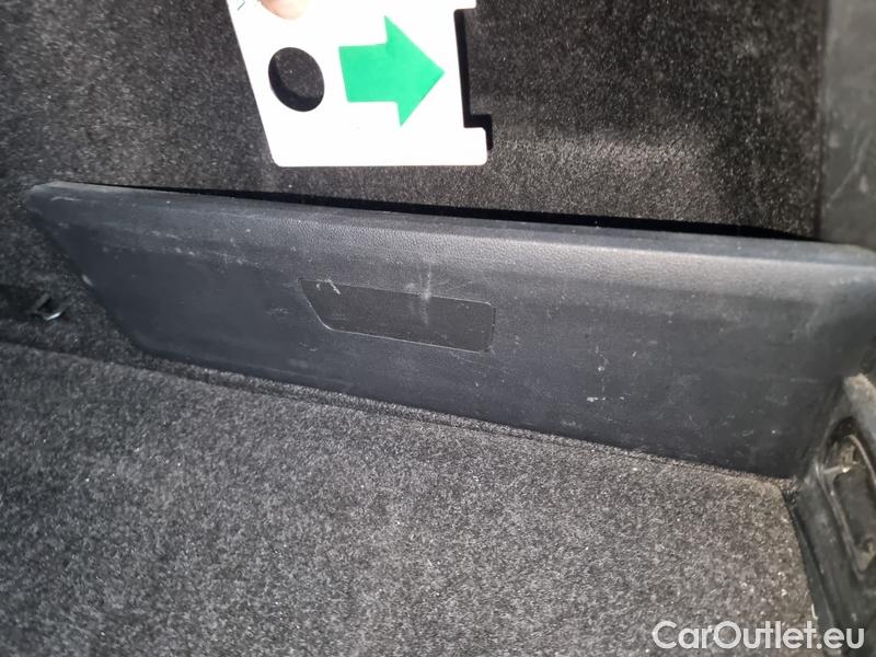  Skoda  Octavia  Combi (NX3)(2020) Oct.Combi 2.0TDI 85 Ambition #16