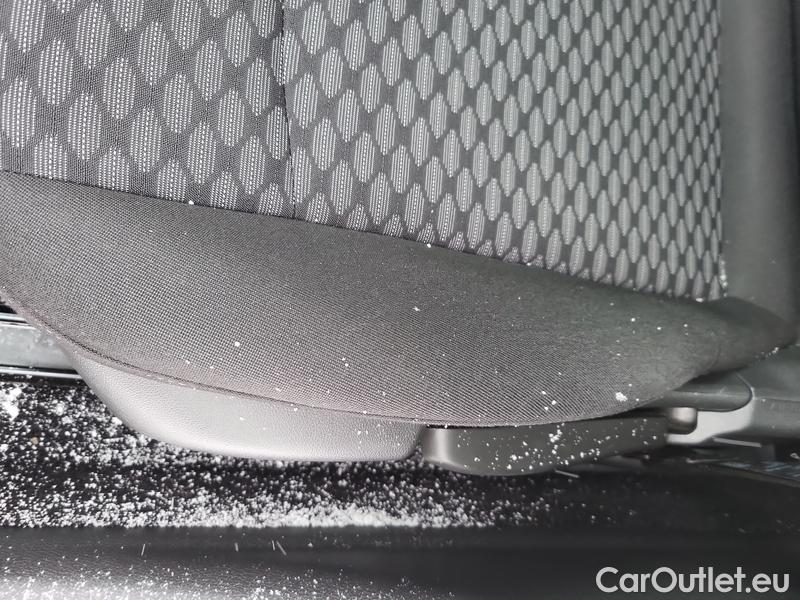  Opel  Astra  SportsTourer (2022)  ST 1.5 CDTI 77 #6