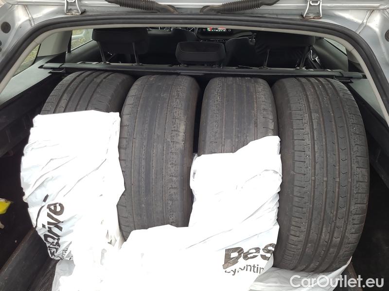  Skoda  Octavia  Combi (NX3)(2020) Oct.Combi 2.0TDI 85 Ambition #21