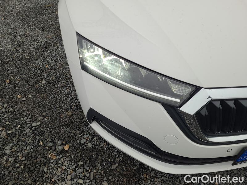  Skoda  Octavia  Combi (NX3)(2020) Oct.Co1.5TSI CNG 130 Ambit AT #8