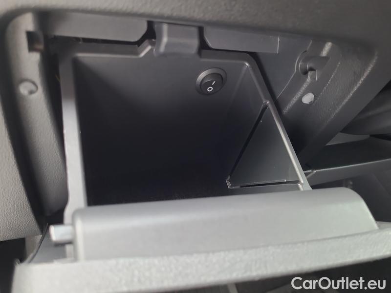  Skoda  Octavia  Combi (NX3)(2020) Oct.Co1.5TSI CNG 130 Ambit AT #14