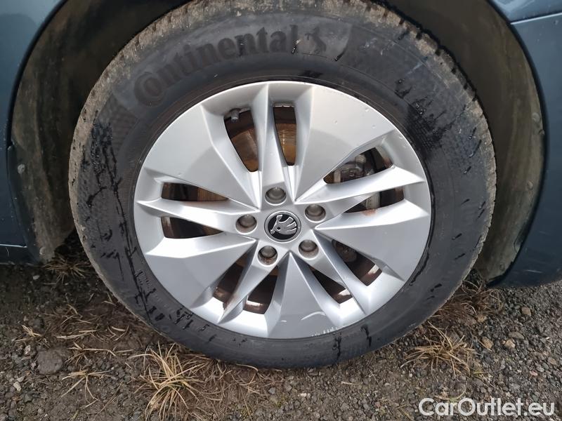  Skoda  Octavia  Combi (NX3)(2020) Oct.Combi 2.0TDI 85 Ambition #25