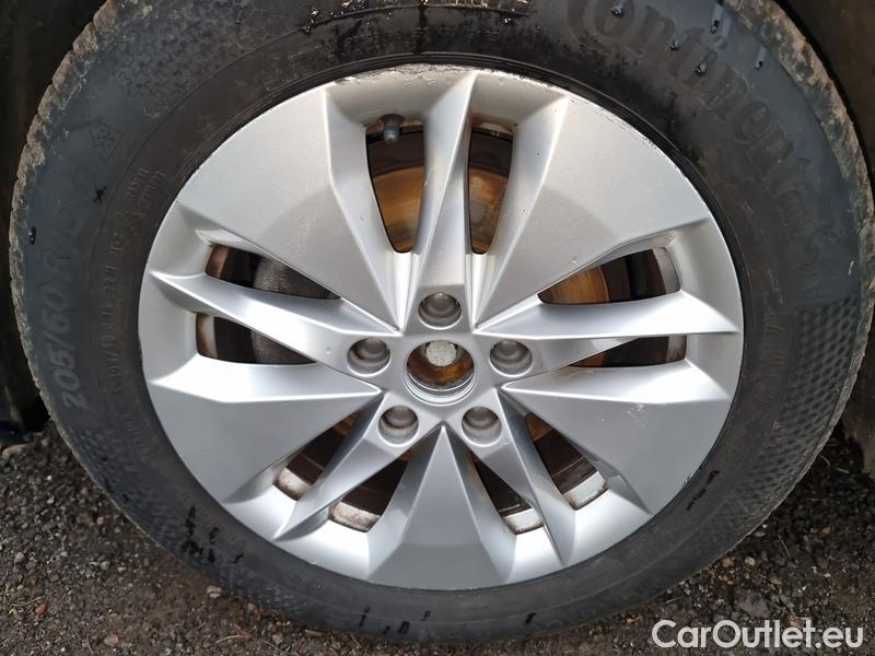  Skoda  Octavia  Combi (NX3)(2020) Oct.Combi 2.0TDI 85 Ambition #26