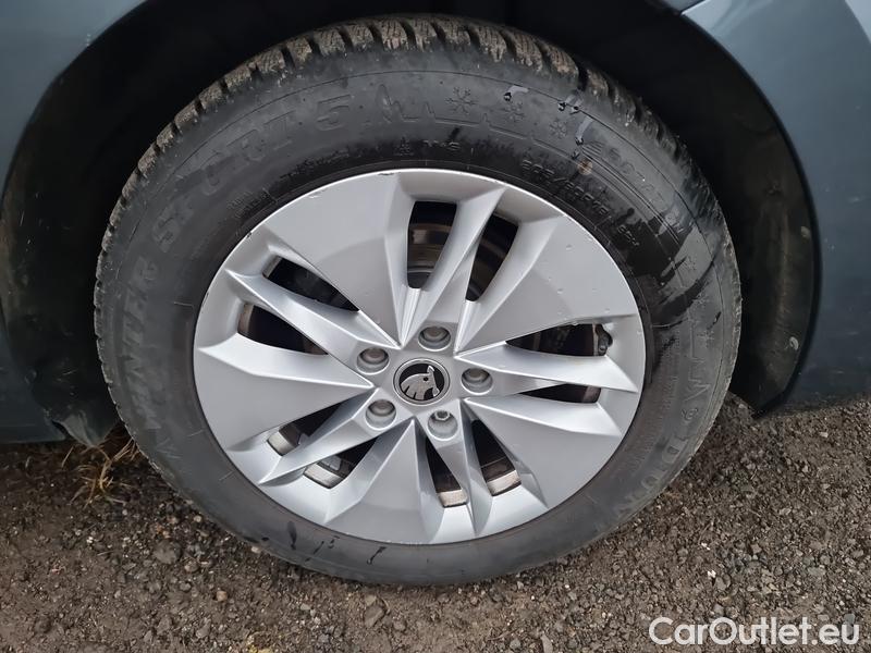  Skoda  Octavia  Combi (NX3)(2020) Oct.Combi 2.0TDI 85 Ambition #13