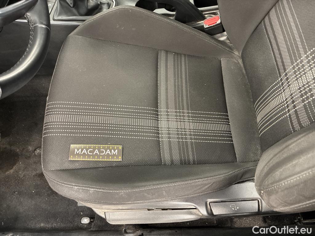  Hyundai  Bayon  / 2021 / 5P / SUV 1.0 T-GDI 100 HYBRID 48V INITIA / TRANSFO VP/VF #2