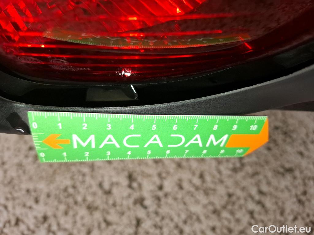  Citroen  C4 CITROEN  X / 2022 / 4P / Berline PureTech 130 S&S EAT8 Feel Pack #36