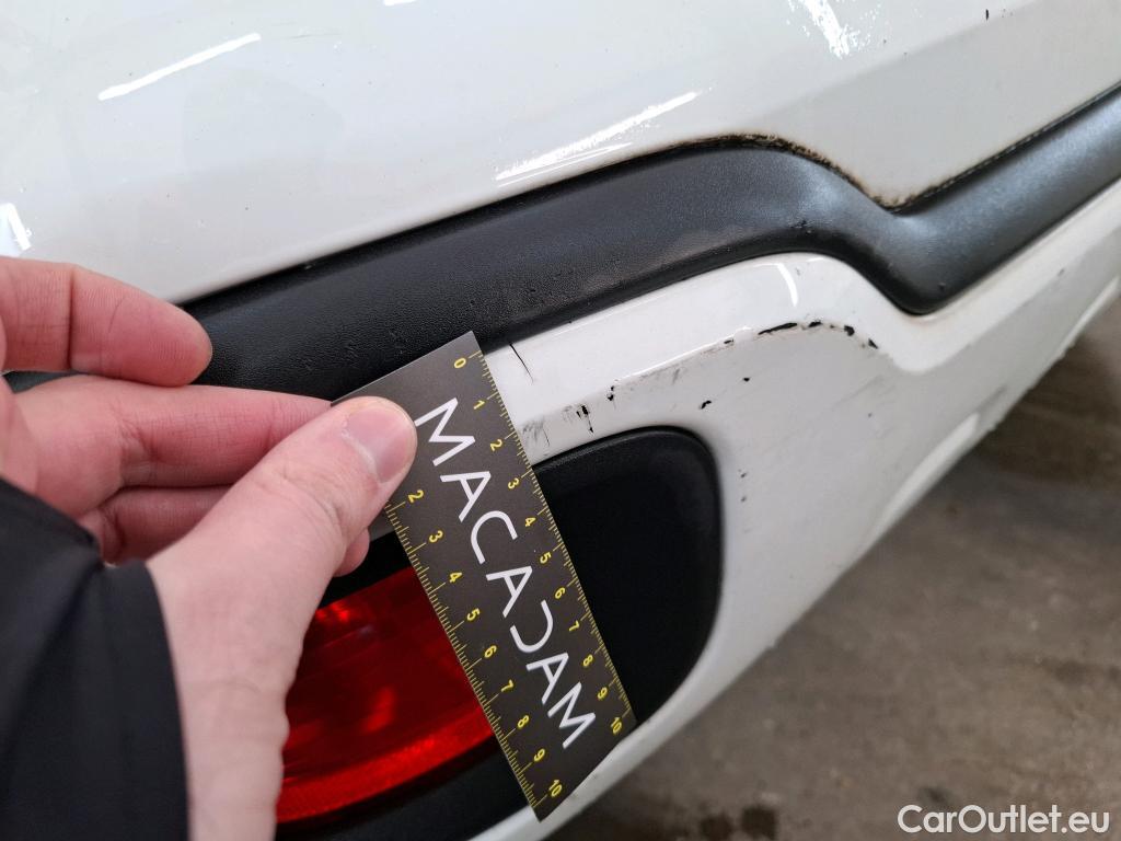  Fiat  Panda FIAT  / 2012 / 5P / Berline 1.0 70ch BSG S/S City Cross #24