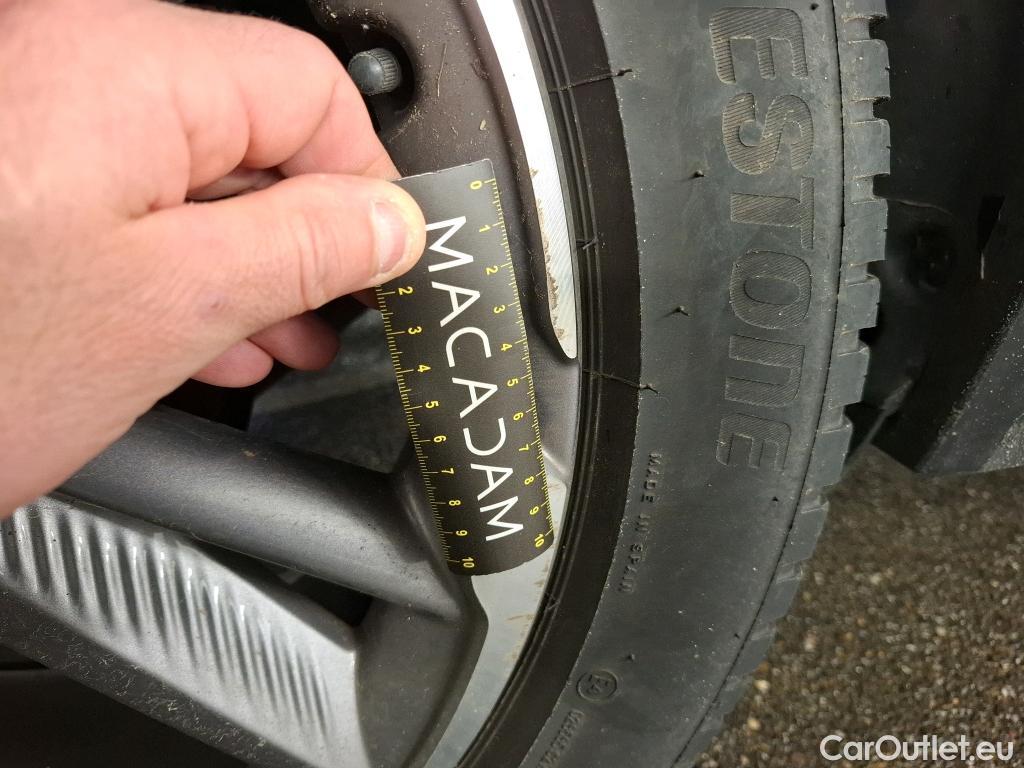  DS  DS7 DS DS 7 Crossback / 2017 / 5P / SUV BlueHDi 130 Automatique BASTILLE + #10