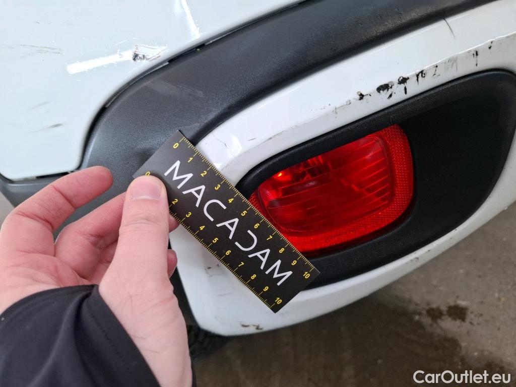  Fiat  Panda FIAT  / 2012 / 5P / Berline 1.0 70ch BSG S/S City Cross #27