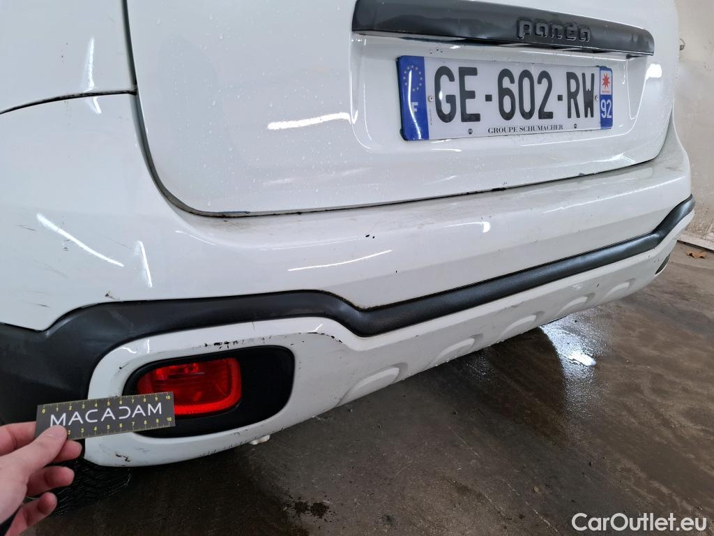  Fiat  Panda FIAT  / 2012 / 5P / Berline 1.0 70ch BSG S/S City Cross #32