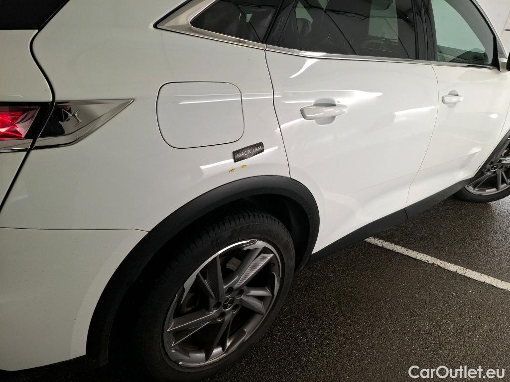  DS  DS7 DS DS 7 Crossback / 2017 / 5P / SUV BlueHDi 130 Automatique BASTILLE + #13