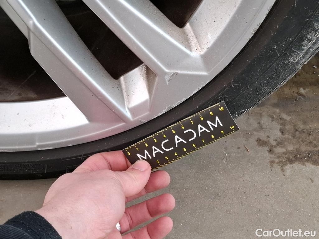  Audi  A3 AUDI  Sportback / 2020 / 5P / Berline 40 TFSI e 204 S Tronic Business Line #17